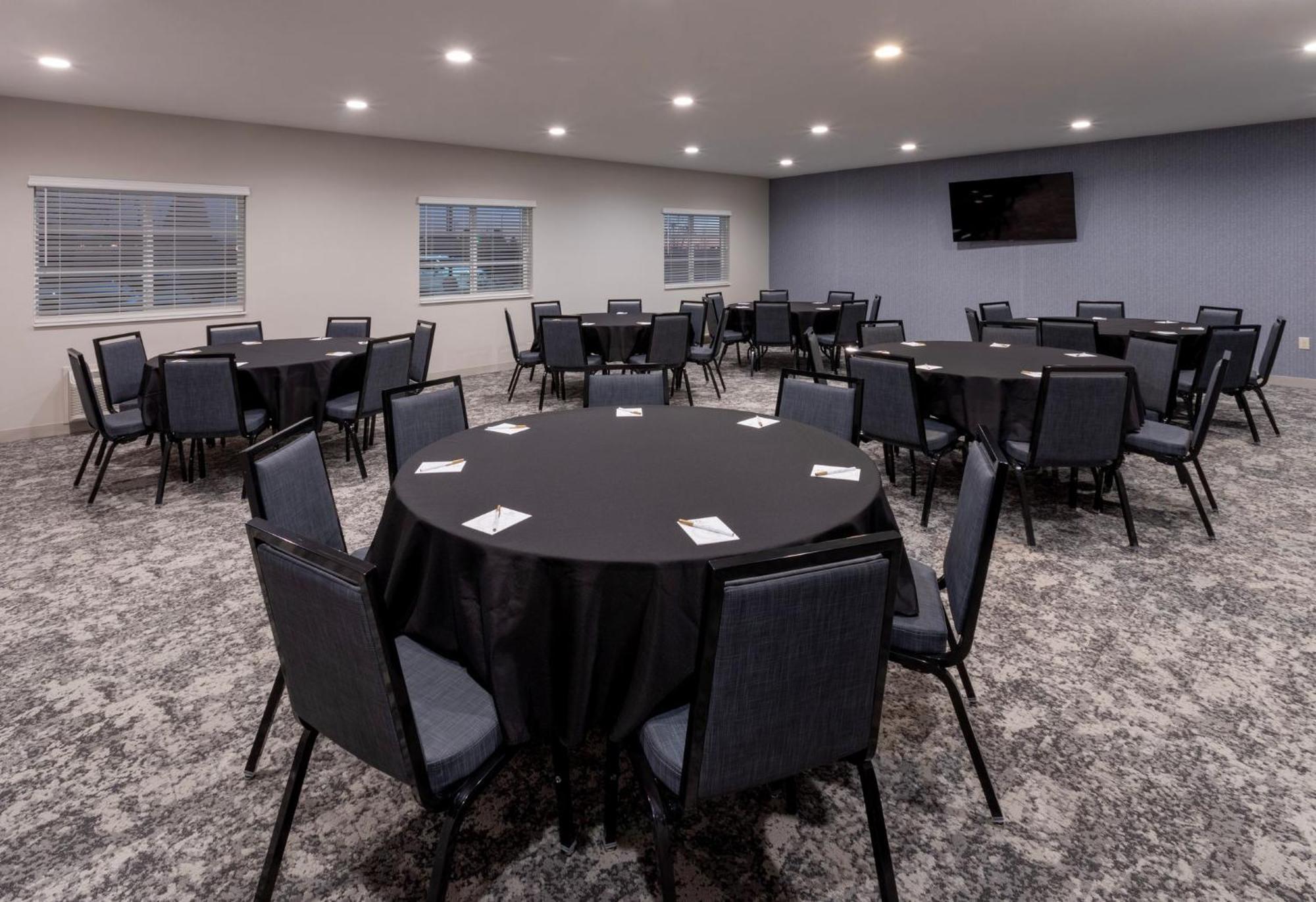 Grandstay Hotel & Suites Algona 外观 照片